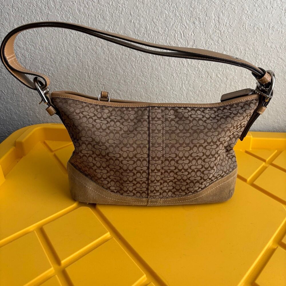 Vintage Coach Signature C Monogram Shoulder Bag